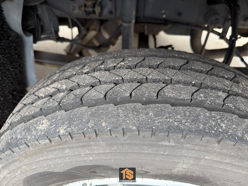 DAF FA LF45G08 MANUAL - EURO 5 - WERKSTATT/WERKPLAATS/SERVICE WAGEN - APK/TUV 07/2026 - NL TRUCK - TOP! - Kamion sandučar: slika DAF FA LF45G08 MANUAL - EURO 5 - WERKSTATT/WERKPLAATS/SERVICE WAGEN - APK/TUV 07/2026 - NL TRUCK - TOP! - Kamion sandučar DAF FA LF45G08 MANUAL - EURO 5 - WERKSTATT/WERKPLAATS/SERVICE WAGEN - APK/TUV 07/2026 - NL TRUCK - TOP! - Kamion sandučar: slika DAF FA LF45G08 MANUAL - EURO 5 - WERKSTATT/WERKPLAATS/SERVICE WAGEN - APK/TUV 07/2026 - NL TRUCK - TOP! - Kamion sandučar