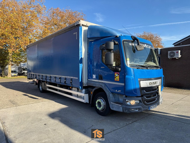 DAF LF 12T 260 AUTOMATIC - LADEBORDWAND - TOP TRUCK - Kamion s ceradom: slika DAF LF 12T 260 AUTOMATIC - LADEBORDWAND - TOP TRUCK - Kamion s ceradom DAF LF 12T 260 AUTOMATIC - LADEBORDWAND - TOP TRUCK - Kamion s ceradom: slika DAF LF 12T 260 AUTOMATIC - LADEBORDWAND - TOP TRUCK - Kamion s ceradom