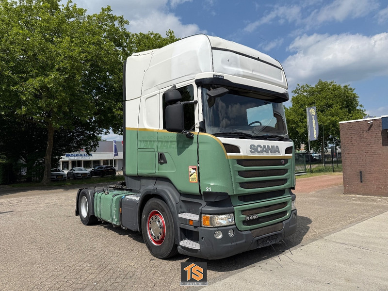 Scania R440 3-PEDAL - RETARDER - TOP TRUCK - Tegljač: slika Scania R440 3-PEDAL - RETARDER - TOP TRUCK - Tegljač Scania R440 3-PEDAL - RETARDER - TOP TRUCK - Tegljač: slika Scania R440 3-PEDAL - RETARDER - TOP TRUCK - Tegljač