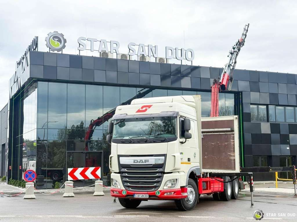 DAF XF 440 6x2 Fassi F365 FLY JIBCranePallet Grippe - Kamion s kranom: slika DAF XF 440 6x2 Fassi F365 FLY JIBCranePallet Grippe - Kamion s kranom DAF XF 440 6x2 Fassi F365 FLY JIBCranePallet Grippe - Kamion s kranom: slika DAF XF 440 6x2 Fassi F365 FLY JIBCranePallet Grippe - Kamion s kranom