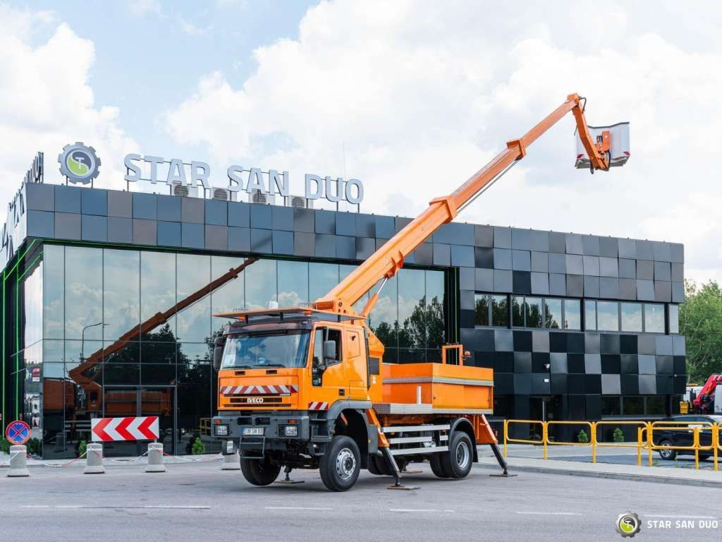 Iveco CURSOR 240 4x4 RUTHMANN T225 22,5 Meters Lift - Podizna platforma montirana na kamion: slika Iveco CURSOR 240 4x4 RUTHMANN T225 22,5 Meters Lift - Podizna platforma montirana na kamion Iveco CURSOR 240 4x4 RUTHMANN T225 22,5 Meters Lift - Podizna platforma montirana na kamion: slika Iveco CURSOR 240 4x4 RUTHMANN T225 22,5 Meters Lift - Podizna platforma montirana na kamion