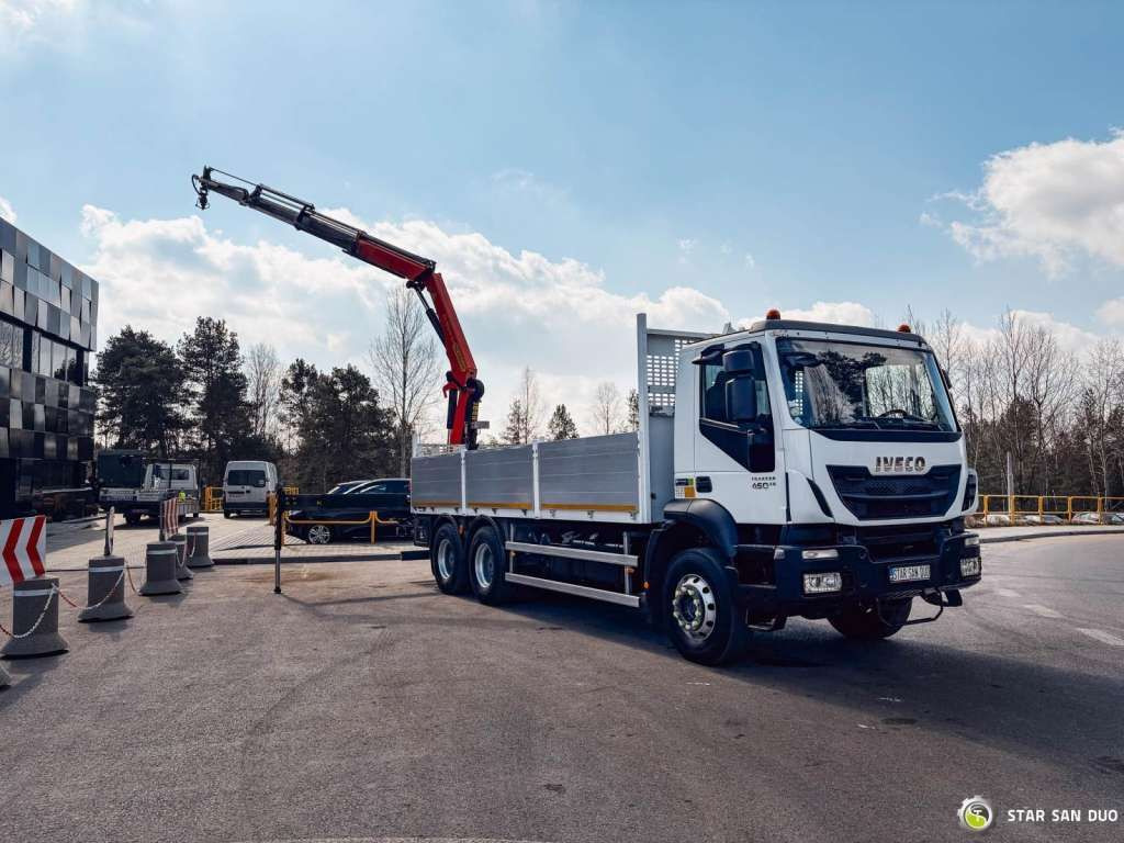 Iveco TRAKKER 450 6x4 PALFINGER PK 18502 SH Rotator - Kamion s kranom: slika Iveco TRAKKER 450 6x4 PALFINGER PK 18502 SH Rotator - Kamion s kranom Iveco TRAKKER 450 6x4 PALFINGER PK 18502 SH Rotator - Kamion s kranom: slika Iveco TRAKKER 450 6x4 PALFINGER PK 18502 SH Rotator - Kamion s kranom