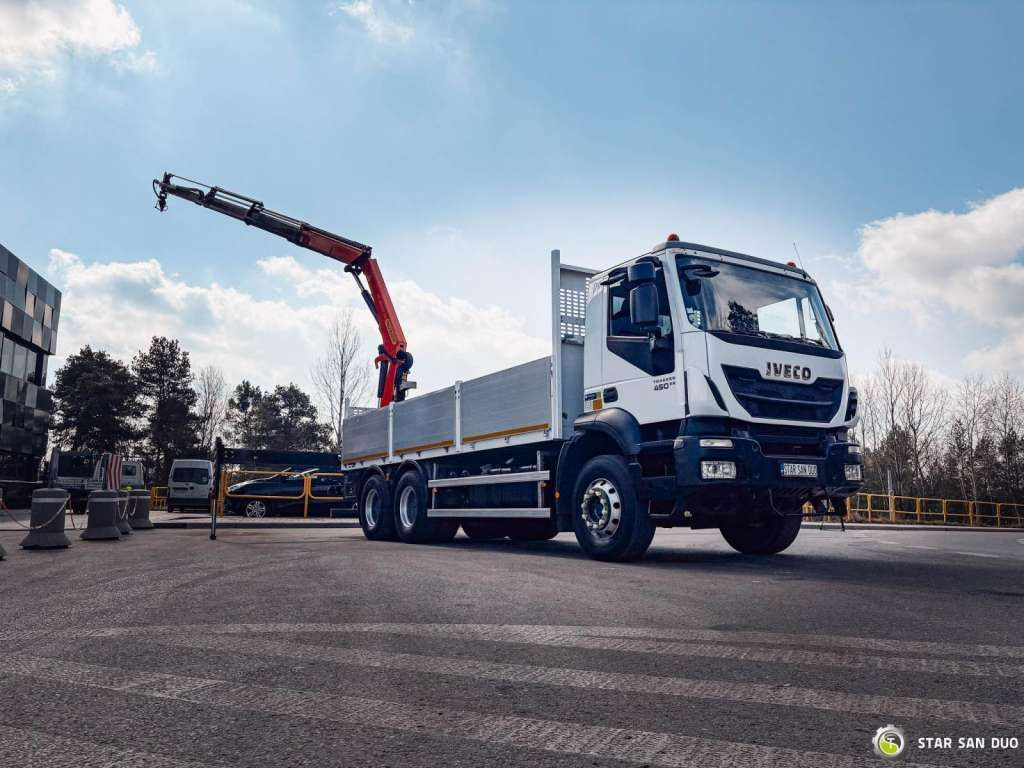 Iveco TRAKKER 450 6x4 PALFINGER PK 18502 SH Rotator - Kamion s kranom: slika Iveco TRAKKER 450 6x4 PALFINGER PK 18502 SH Rotator - Kamion s kranom Iveco TRAKKER 450 6x4 PALFINGER PK 18502 SH Rotator - Kamion s kranom: slika Iveco TRAKKER 450 6x4 PALFINGER PK 18502 SH Rotator - Kamion s kranom
