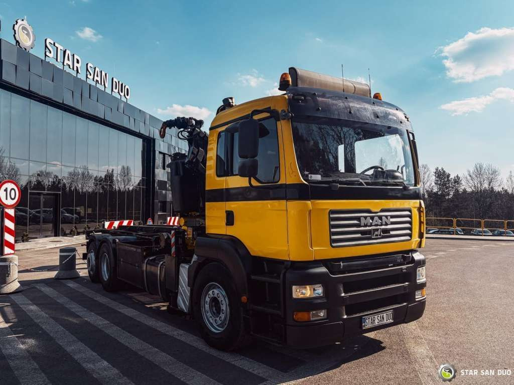 MAN TGA 18.440 6x2 FASSI F 210 A.24 Crane Rotator - Kamion s kranom: slika MAN TGA 18.440 6x2 FASSI F 210 A.24 Crane Rotator - Kamion s kranom MAN TGA 18.440 6x2 FASSI F 210 A.24 Crane Rotator - Kamion s kranom: slika MAN TGA 18.440 6x2 FASSI F 210 A.24 Crane Rotator - Kamion s kranom