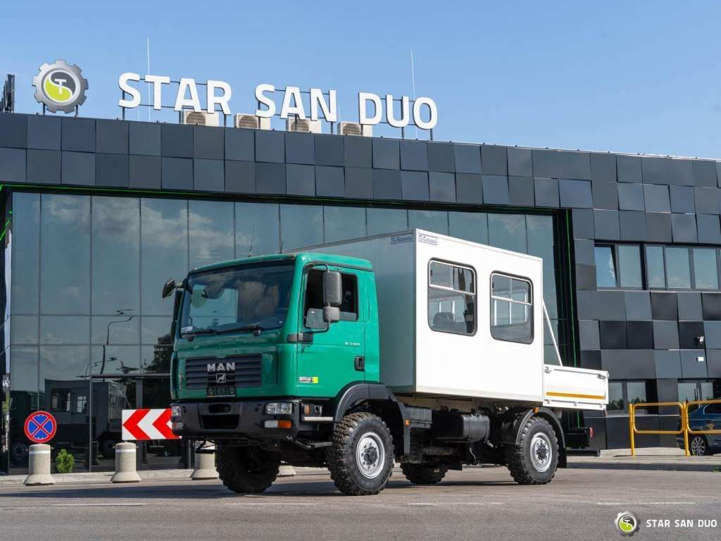 MAN TGM 13.240 4x4 BL Double Cab Camper BUS - Kamion-šasija: slika MAN TGM 13.240 4x4 BL Double Cab Camper BUS - Kamion-šasija MAN TGM 13.240 4x4 BL Double Cab Camper BUS - Kamion-šasija: slika MAN TGM 13.240 4x4 BL Double Cab Camper BUS - Kamion-šasija