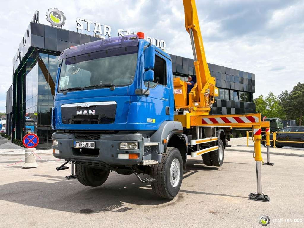 MAN TGM 18.330 4x4 MULTITEL J335 Truck Mounted Lift - Podizna platforma montirana na kamion: slika MAN TGM 18.330 4x4 MULTITEL J335 Truck Mounted Lift - Podizna platforma montirana na kamion MAN TGM 18.330 4x4 MULTITEL J335 Truck Mounted Lift - Podizna platforma montirana na kamion: slika MAN TGM 18.330 4x4 MULTITEL J335 Truck Mounted Lift - Podizna platforma montirana na kamion