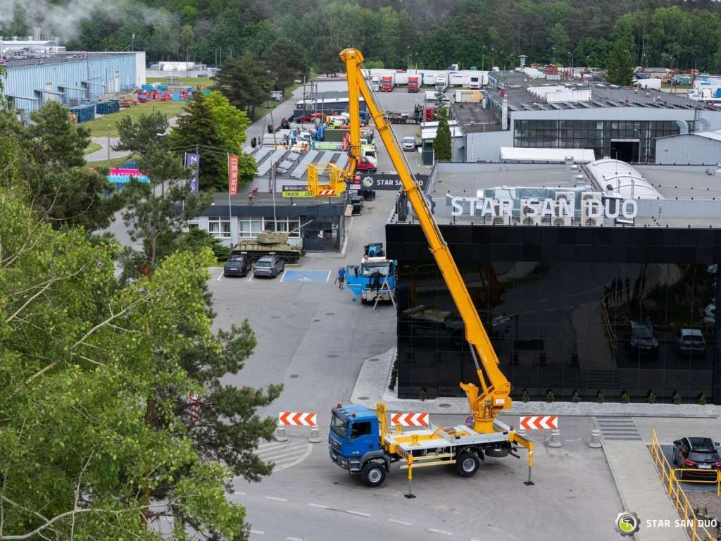 MAN TGM 18.330 4x4 MULTITEL J335 Truck Mounted Lift - Podizna platforma montirana na kamion: slika MAN TGM 18.330 4x4 MULTITEL J335 Truck Mounted Lift - Podizna platforma montirana na kamion MAN TGM 18.330 4x4 MULTITEL J335 Truck Mounted Lift - Podizna platforma montirana na kamion: slika MAN TGM 18.330 4x4 MULTITEL J335 Truck Mounted Lift - Podizna platforma montirana na kamion