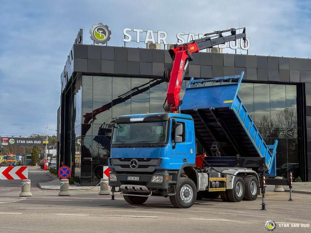 Mercedes-Benz ACTROS 3341 6x6 HMF 4220 K4 CRANE KIPPER - Kamion s kranom: slika Mercedes-Benz ACTROS 3341 6x6 HMF 4220 K4 CRANE KIPPER - Kamion s kranom Mercedes-Benz ACTROS 3341 6x6 HMF 4220 K4 CRANE KIPPER - Kamion s kranom: slika Mercedes-Benz ACTROS 3341 6x6 HMF 4220 K4 CRANE KIPPER - Kamion s kranom