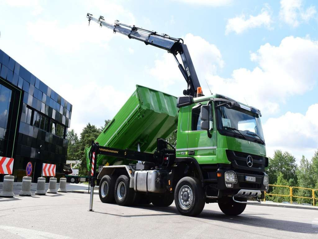 Mercedes-Benz ACTROS 3346 6x6 HIAB 244EP-4 Crane Kipper - Kamion s kranom: slika Mercedes-Benz ACTROS 3346 6x6 HIAB 244EP-4 Crane Kipper - Kamion s kranom Mercedes-Benz ACTROS 3346 6x6 HIAB 244EP-4 Crane Kipper - Kamion s kranom: slika Mercedes-Benz ACTROS 3346 6x6 HIAB 244EP-4 Crane Kipper - Kamion s kranom