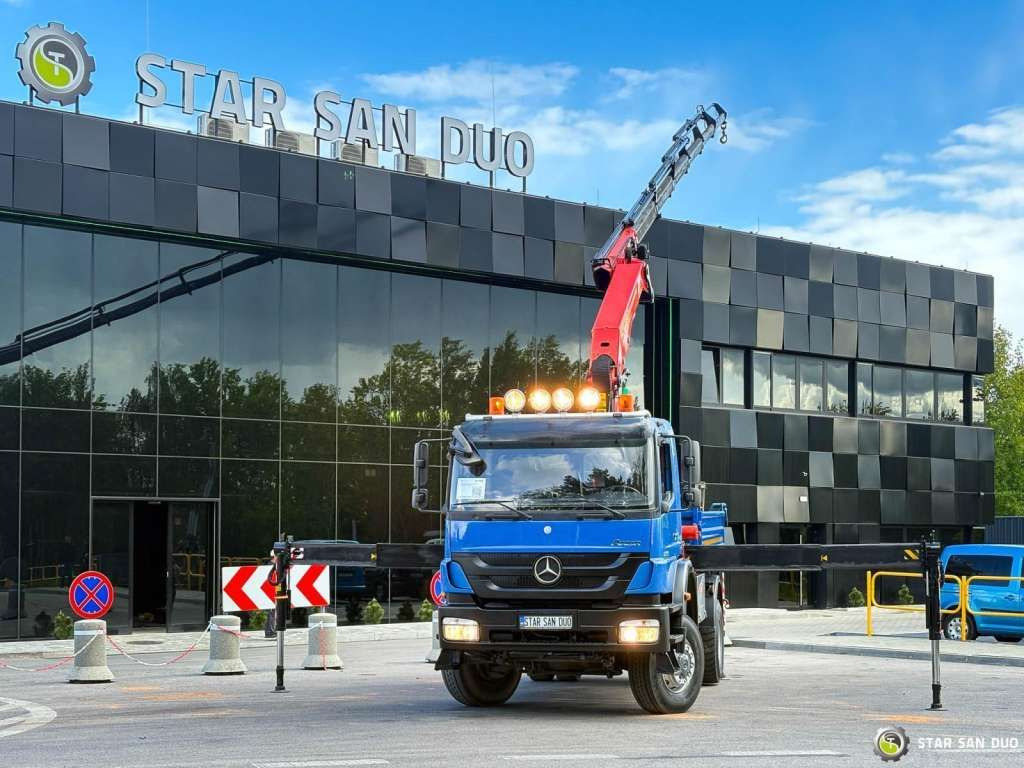 Mercedes-Benz AXOR 1833 4x4 Palfinger PK 22002 EH Crane Winch - Kamion s kranom: slika Mercedes-Benz AXOR 1833 4x4 Palfinger PK 22002 EH Crane Winch - Kamion s kranom Mercedes-Benz AXOR 1833 4x4 Palfinger PK 22002 EH Crane Winch - Kamion s kranom: slika Mercedes-Benz AXOR 1833 4x4 Palfinger PK 22002 EH Crane Winch - Kamion s kranom
