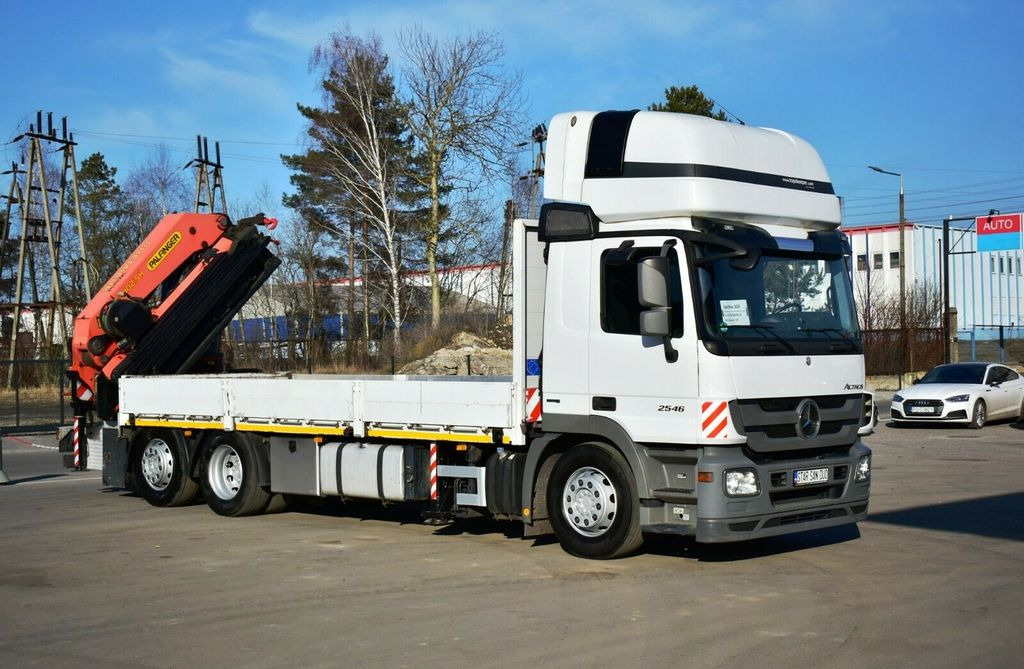 Mercedes-Benz Actros 2546 6x2 Palfinger PK 53002 Crane Kran - Kamion s kranom, Kamion s otvorenim sandukom: slika Mercedes-Benz Actros 2546 6x2 Palfinger PK 53002 Crane Kran - Kamion s kranom, Kamion s otvorenim sandukom Mercedes-Benz Actros 2546 6x2 Palfinger PK 53002 Crane Kran - Kamion s kranom, Kamion s otvorenim sandukom: slika Mercedes-Benz Actros 2546 6x2 Palfinger PK 53002 Crane Kran - Kamion s kranom, Kamion s otvorenim sandukom