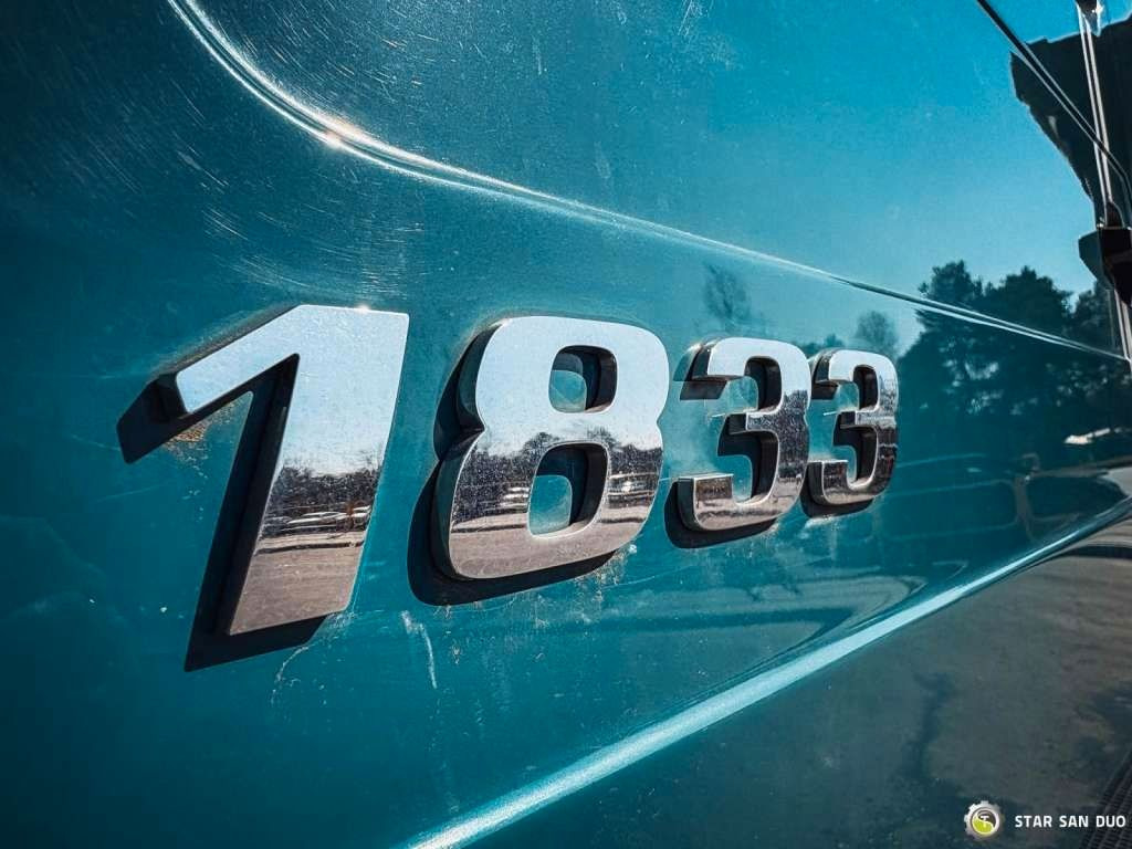 Kamion-šasija Mercedes-Benz Zetros 1833 4x4 Kipper Camper Chassis: slika Kamion-šasija Mercedes-Benz Zetros 1833 4x4 Kipper Camper Chassis