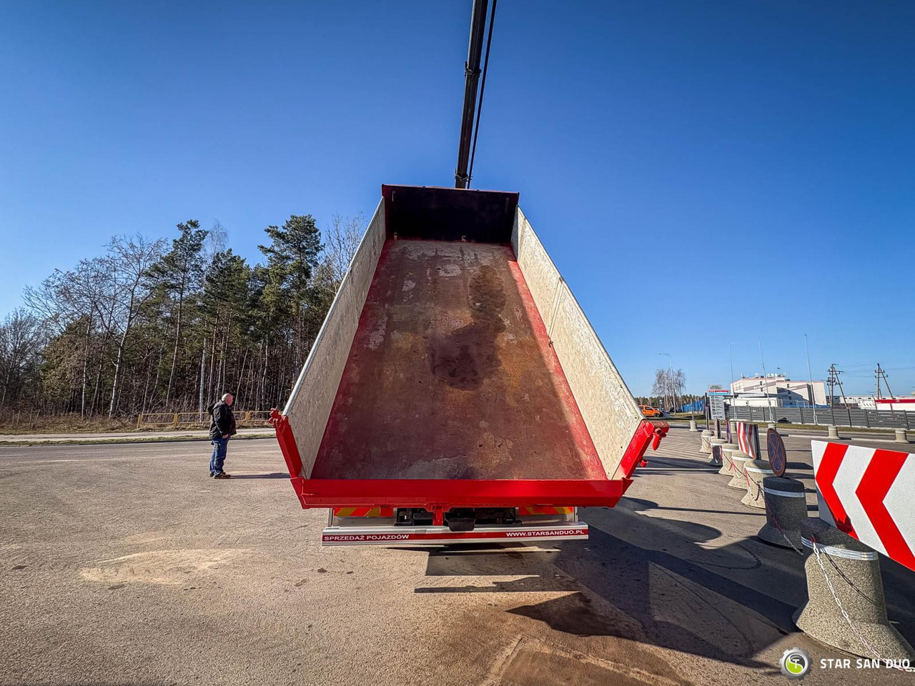 - Kamion s kranom: slika - Kamion s kranom - Kamion s kranom: slika - Kamion s kranom