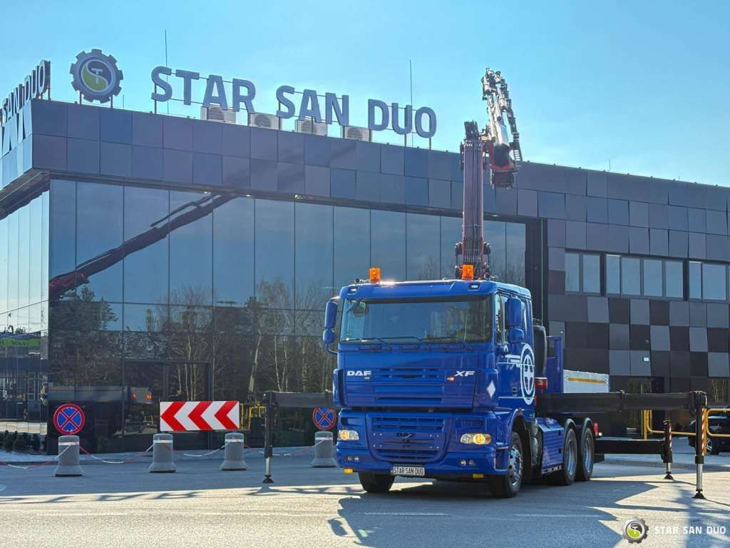 DAF XF 105.510 6x4 FASSI 450 FLY JIB Winch 5th - Tegljač: slika DAF XF 105.510 6x4 FASSI 450 FLY JIB Winch 5th - Tegljač DAF XF 105.510 6x4 FASSI 450 FLY JIB Winch 5th - Tegljač: slika DAF XF 105.510 6x4 FASSI 450 FLY JIB Winch 5th - Tegljač