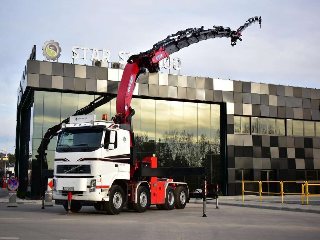 Volvo FH 520 8x2 EFFER 850 Fly Jib Winch 5th - Kamion s kranom, Tegljač: slika Volvo FH 520 8x2 EFFER 850 Fly Jib Winch 5th - Kamion s kranom, Tegljač Volvo FH 520 8x2 EFFER 850 Fly Jib Winch 5th - Kamion s kranom, Tegljač: slika Volvo FH 520 8x2 EFFER 850 Fly Jib Winch 5th - Kamion s kranom, Tegljač