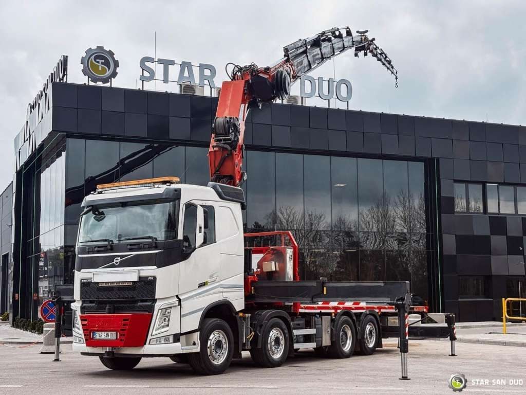 Volvo FH 550 8x2 HMF 8520 FLY JIB Winch Crane Euro 6 - Kamion s kranom: slika Volvo FH 550 8x2 HMF 8520 FLY JIB Winch Crane Euro 6 - Kamion s kranom Volvo FH 550 8x2 HMF 8520 FLY JIB Winch Crane Euro 6 - Kamion s kranom: slika Volvo FH 550 8x2 HMF 8520 FLY JIB Winch Crane Euro 6 - Kamion s kranom