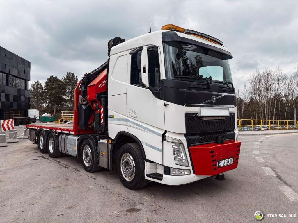 Volvo FH 550 8x2 HMF 8520 FLY JIB Winch Crane Euro 6 - Kamion s kranom: slika Volvo FH 550 8x2 HMF 8520 FLY JIB Winch Crane Euro 6 - Kamion s kranom Volvo FH 550 8x2 HMF 8520 FLY JIB Winch Crane Euro 6 - Kamion s kranom: slika Volvo FH 550 8x2 HMF 8520 FLY JIB Winch Crane Euro 6 - Kamion s kranom