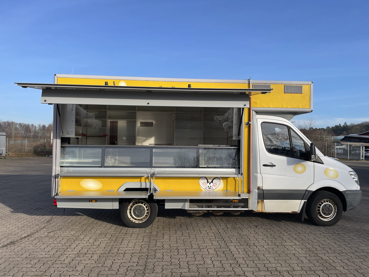 Wochenmarktmobil RKB - Kamion za prodaju brze hrane: slika Wochenmarktmobil RKB - Kamion za prodaju brze hrane Wochenmarktmobil RKB - Kamion za prodaju brze hrane: slika Wochenmarktmobil RKB - Kamion za prodaju brze hrane