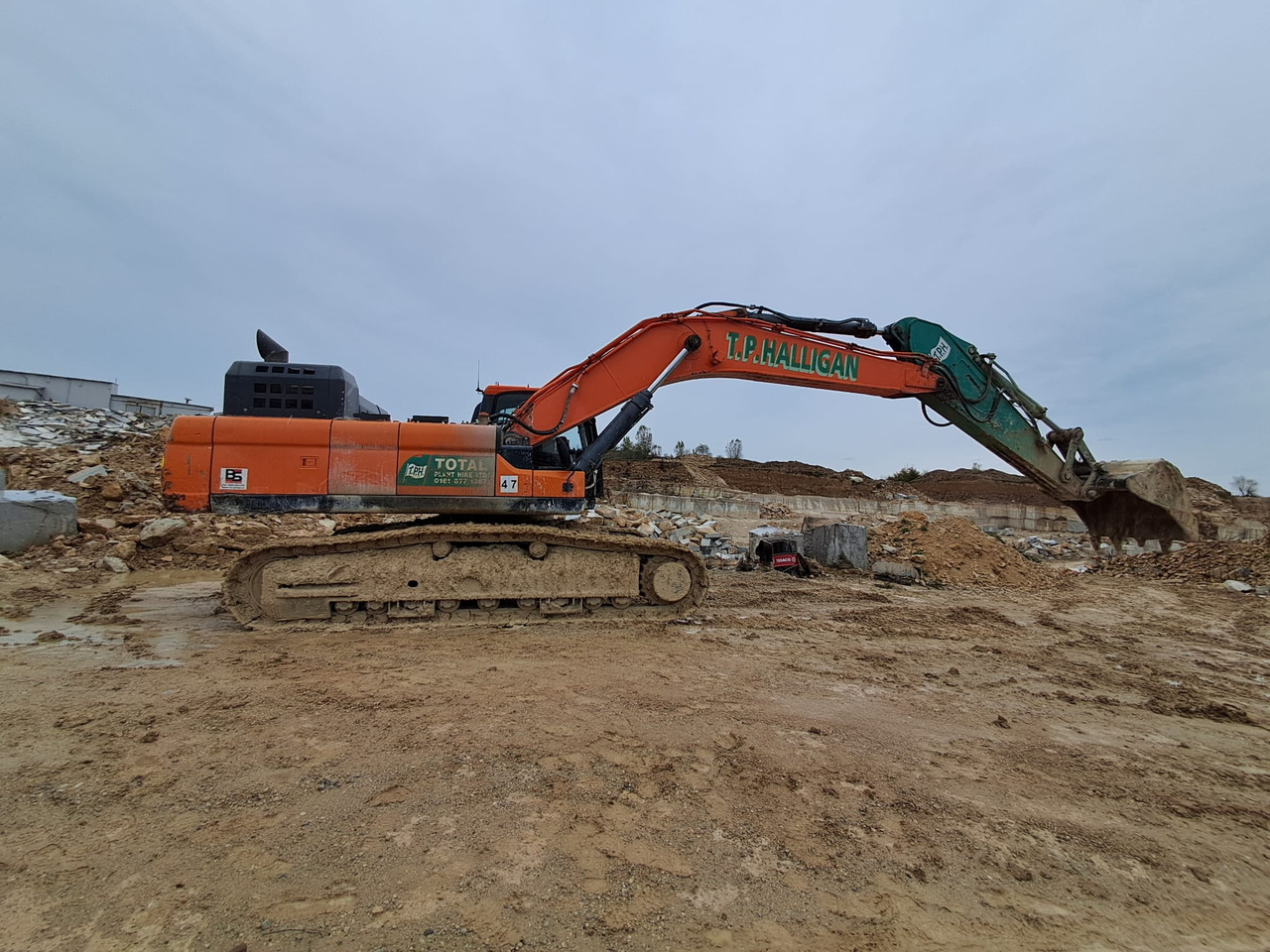 Bager gusjeničar DOOSAN DX 420 LC: slika Bager gusjeničar DOOSAN DX 420 LC Bager gusjeničar DOOSAN DX 420 LC: slika Bager gusjeničar DOOSAN DX 420 LC