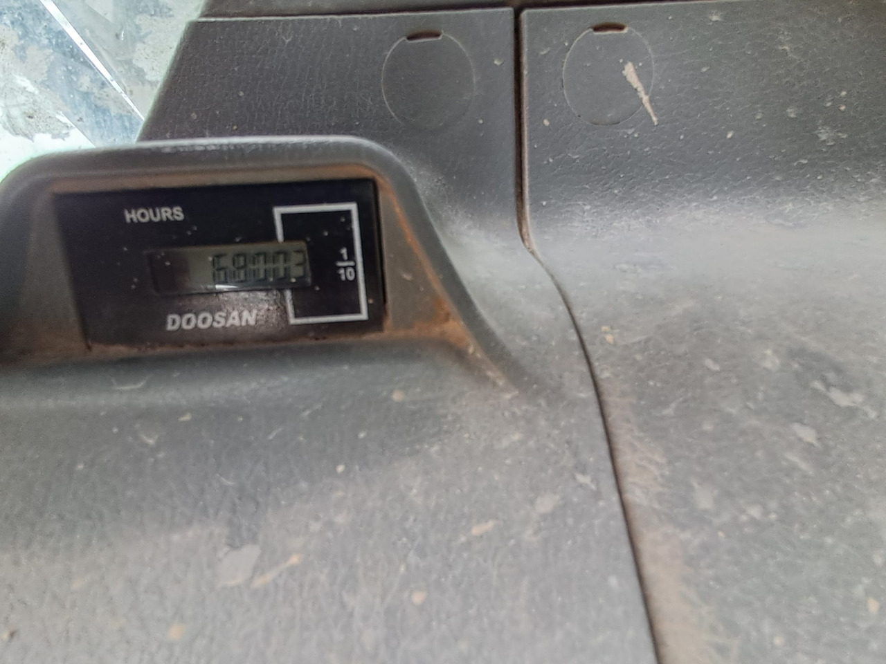 Bager gusjeničar DOOSAN DX 420 LC: slika Bager gusjeničar DOOSAN DX 420 LC Bager gusjeničar DOOSAN DX 420 LC: slika Bager gusjeničar DOOSAN DX 420 LC