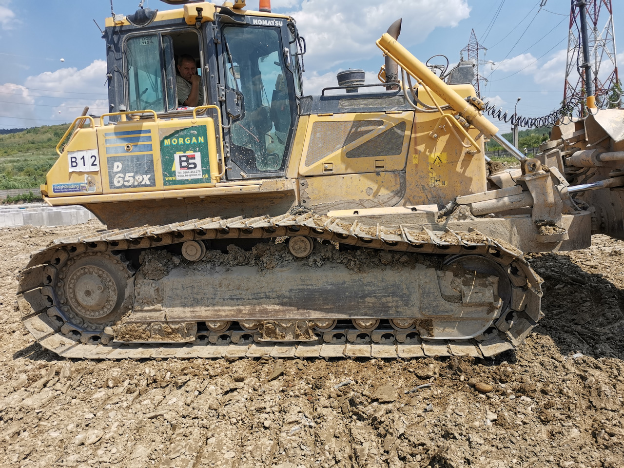 KOMATSU D65 PX 17 - Buldožer: slika KOMATSU D65 PX 17 - Buldožer KOMATSU D65 PX 17 - Buldožer: slika KOMATSU D65 PX 17 - Buldožer