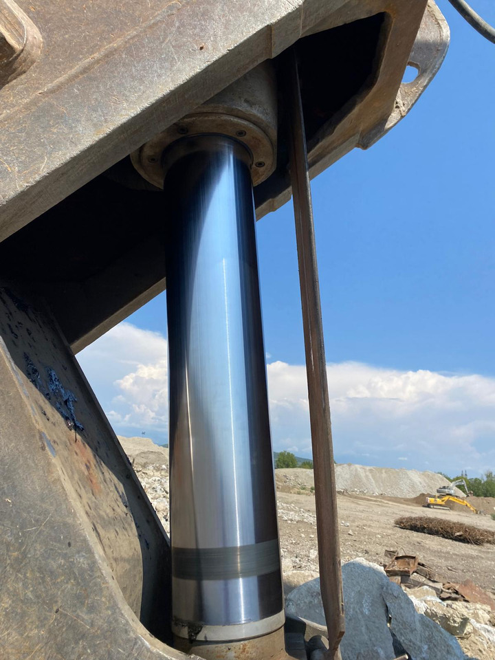 RAMMER RB - Škare za rušenje za Bager gusjeničar: slika RAMMER RB - Škare za rušenje za Bager gusjeničar RAMMER RB - Škare za rušenje za Bager gusjeničar: slika RAMMER RB - Škare za rušenje za Bager gusjeničar