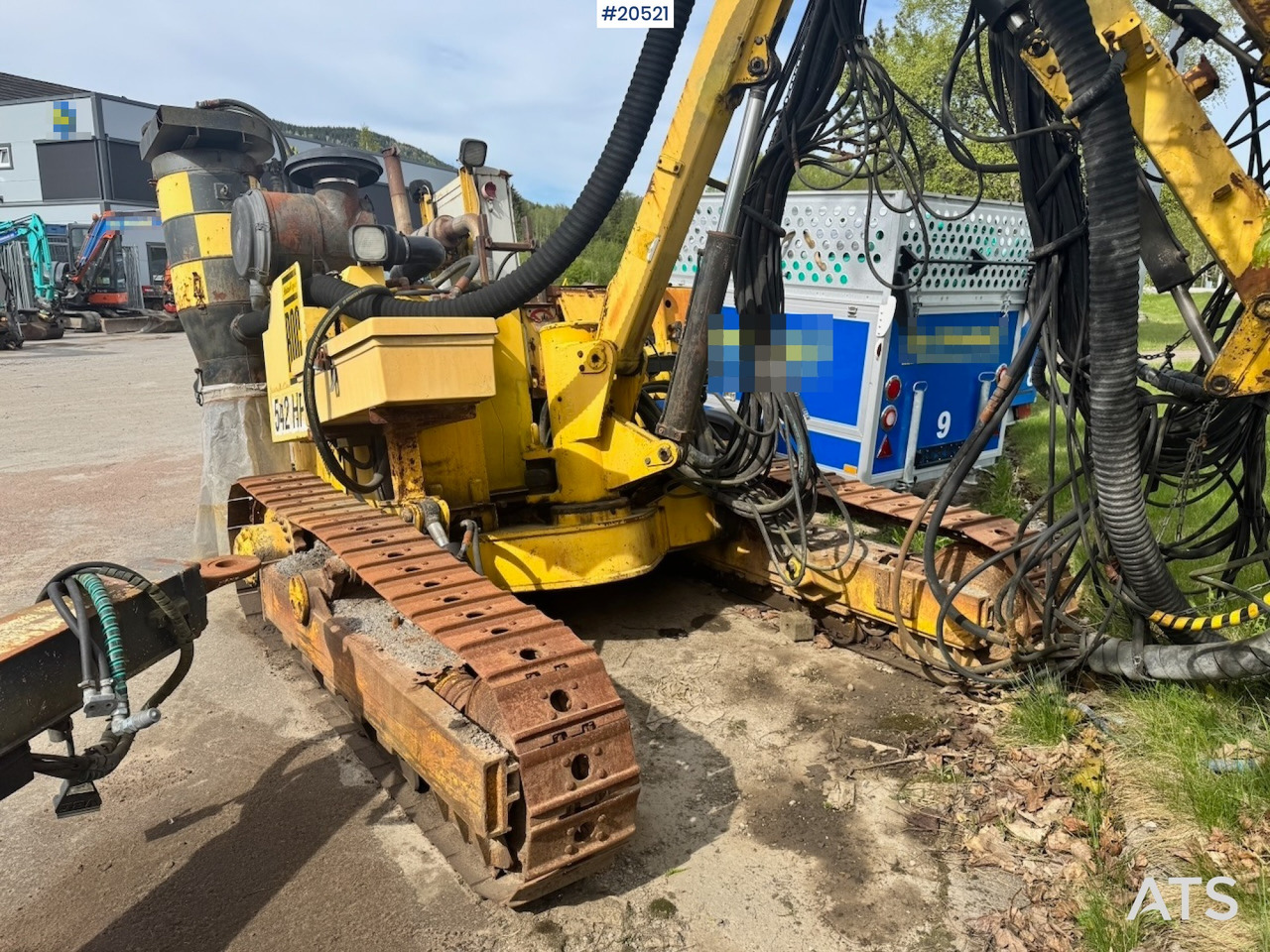 Atlas Copco 542 - Platforma za bušenje: slika Atlas Copco 542 - Platforma za bušenje Atlas Copco 542 - Platforma za bušenje: slika Atlas Copco 542 - Platforma za bušenje