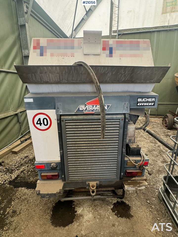 Cestovna čistilica Bucher K-1700: slika Cestovna čistilica Bucher K-1700 Cestovna čistilica Bucher K-1700: slika Cestovna čistilica Bucher K-1700