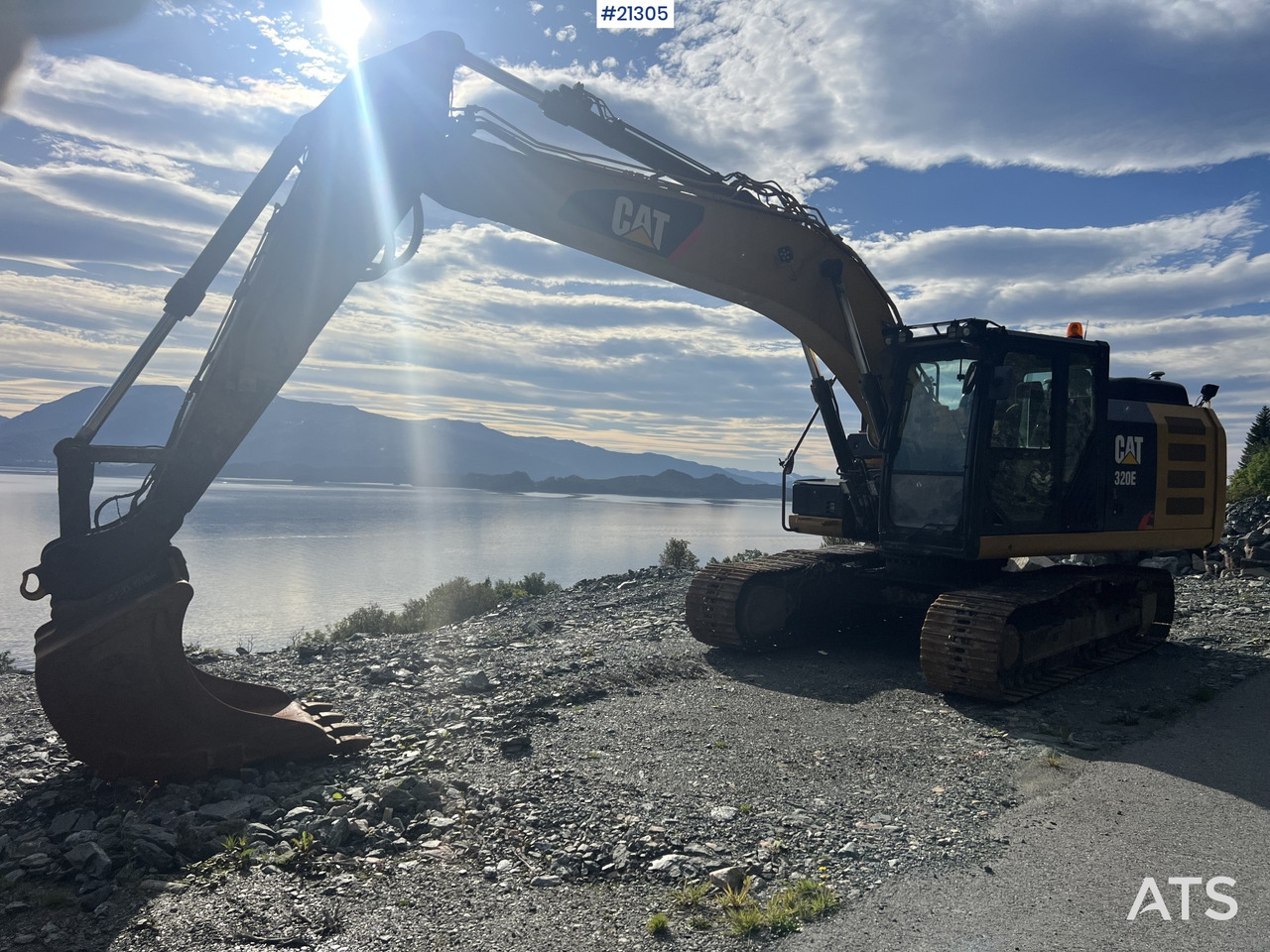 CAT 320 EL Gravemaskin m/ x site pro gps, Rototilt, graveskuffe, pusseskuffe og pigghammer - Bager gusjeničar: slika CAT 320 EL Gravemaskin m/ x site pro gps, Rototilt, graveskuffe, pusseskuffe og pigghammer - Bager gusjeničar CAT 320 EL Gravemaskin m/ x site pro gps, Rototilt, graveskuffe, pusseskuffe og pigghammer - Bager gusjeničar: slika CAT 320 EL Gravemaskin m/ x site pro gps, Rototilt, graveskuffe, pusseskuffe og pigghammer - Bager gusjeničar