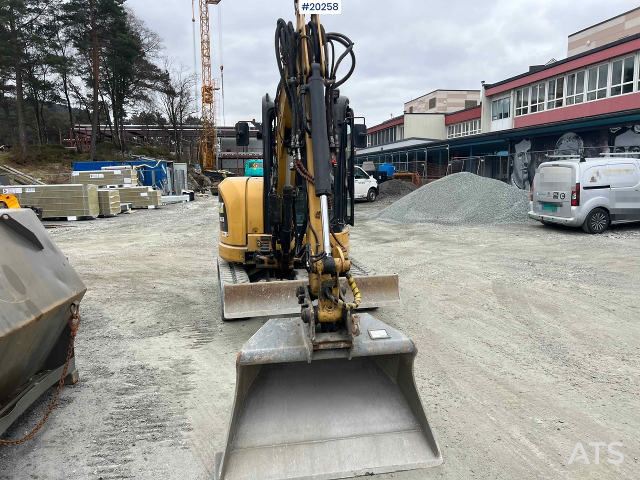 Caterpillar 303.5ECR - Bager: slika Caterpillar 303.5ECR - Bager Caterpillar 303.5ECR - Bager: slika Caterpillar 303.5ECR - Bager