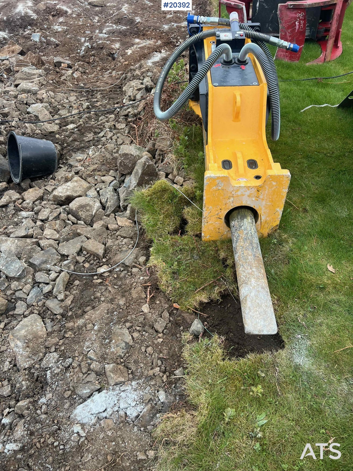 Hidraulični čekić Danda D&A150DX pigg hammer (1231 kg ) m/ s60 feste: slika Hidraulični čekić Danda D&A150DX pigg hammer (1231 kg ) m/ s60 feste