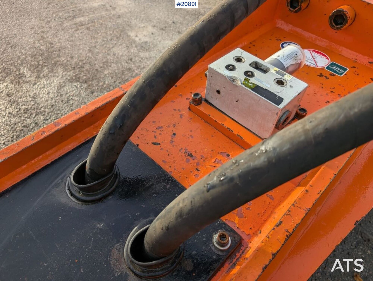 Danda DandA Silence 550V Pigghammer med G90-feste - Hidraulični čekić za Građevinski strojevi: slika Danda DandA Silence 550V Pigghammer med G90-feste - Hidraulični čekić za Građevinski strojevi Danda DandA Silence 550V Pigghammer med G90-feste - Hidraulični čekić za Građevinski strojevi: slika Danda DandA Silence 550V Pigghammer med G90-feste - Hidraulični čekić za Građevinski strojevi