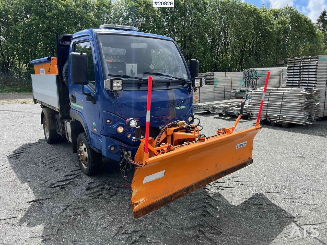 Vozilo za čišćenje snijega Durso Multimobil: slika Vozilo za čišćenje snijega Durso Multimobil Vozilo za čišćenje snijega Durso Multimobil: slika Vozilo za čišćenje snijega Durso Multimobil