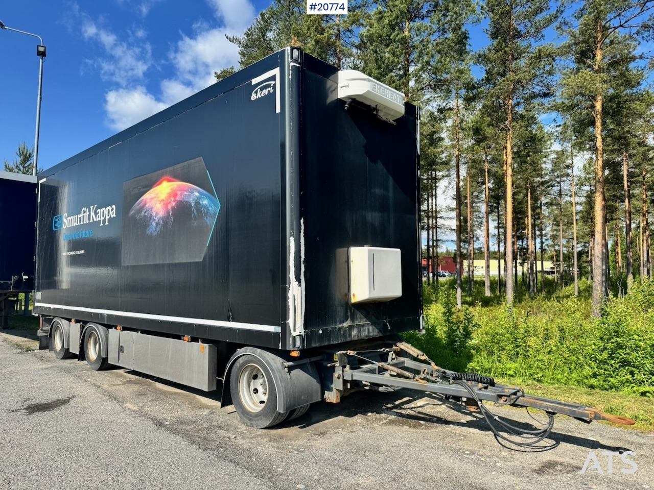 Ekeri skapslep - Prikolica sa zatvorenim sandukom: slika Ekeri skapslep - Prikolica sa zatvorenim sandukom Ekeri skapslep - Prikolica sa zatvorenim sandukom: slika Ekeri skapslep - Prikolica sa zatvorenim sandukom