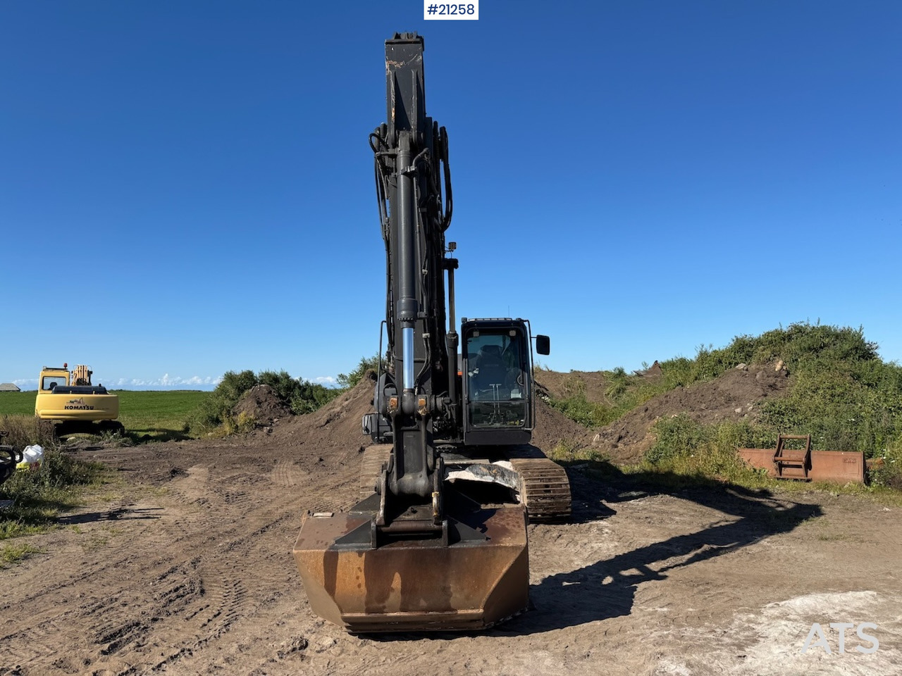 Hitachi ZX 190 LC-6 - Bager: slika Hitachi ZX 190 LC-6 - Bager Hitachi ZX 190 LC-6 - Bager: slika Hitachi ZX 190 LC-6 - Bager
