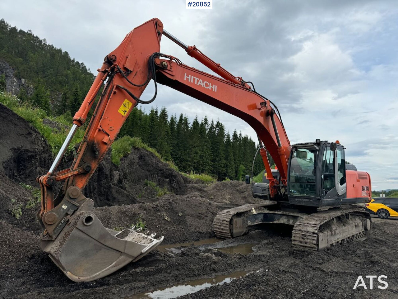 Hitachi ZX280LC-3 - Bager gusjeničar: slika Hitachi ZX280LC-3 - Bager gusjeničar Hitachi ZX280LC-3 - Bager gusjeničar: slika Hitachi ZX280LC-3 - Bager gusjeničar