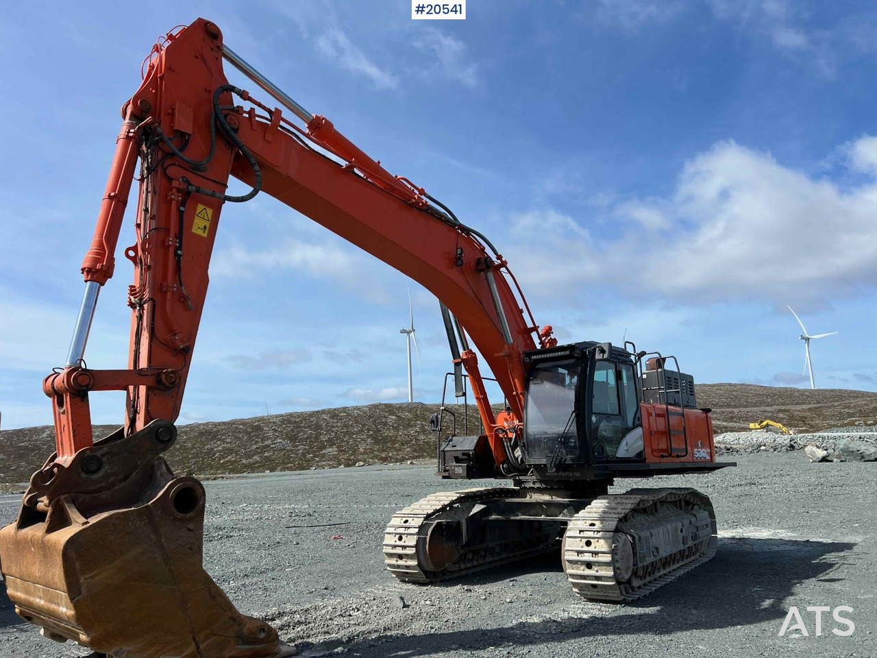 Hitachi zx530LCH-6 - Bager: slika Hitachi zx530LCH-6 - Bager Hitachi zx530LCH-6 - Bager: slika Hitachi zx530LCH-6 - Bager