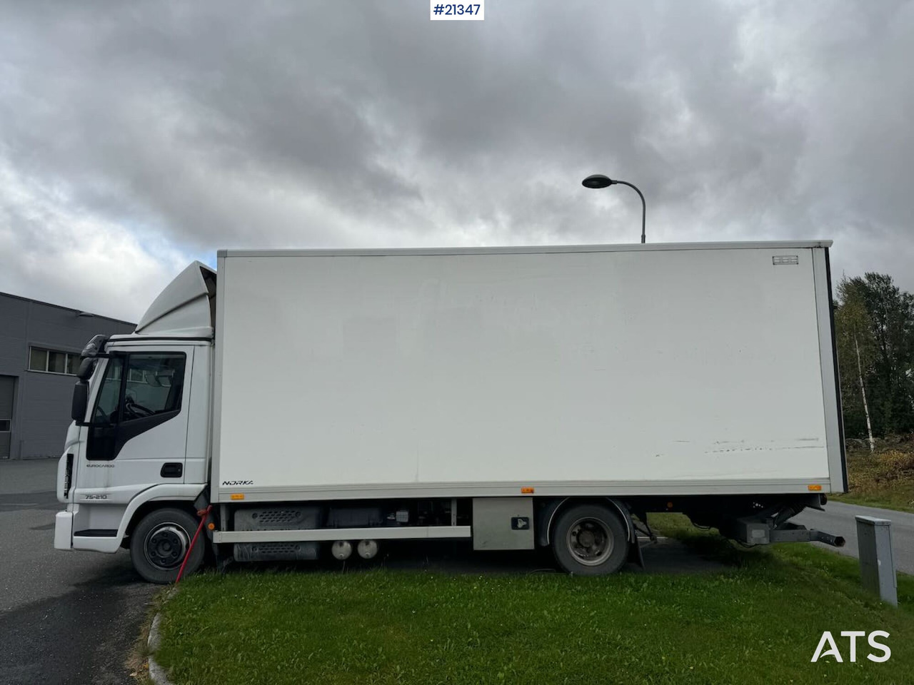 Iveco Eurocargo 75-210 - Kamion sandučar: slika Iveco Eurocargo 75-210 - Kamion sandučar Iveco Eurocargo 75-210 - Kamion sandučar: slika Iveco Eurocargo 75-210 - Kamion sandučar