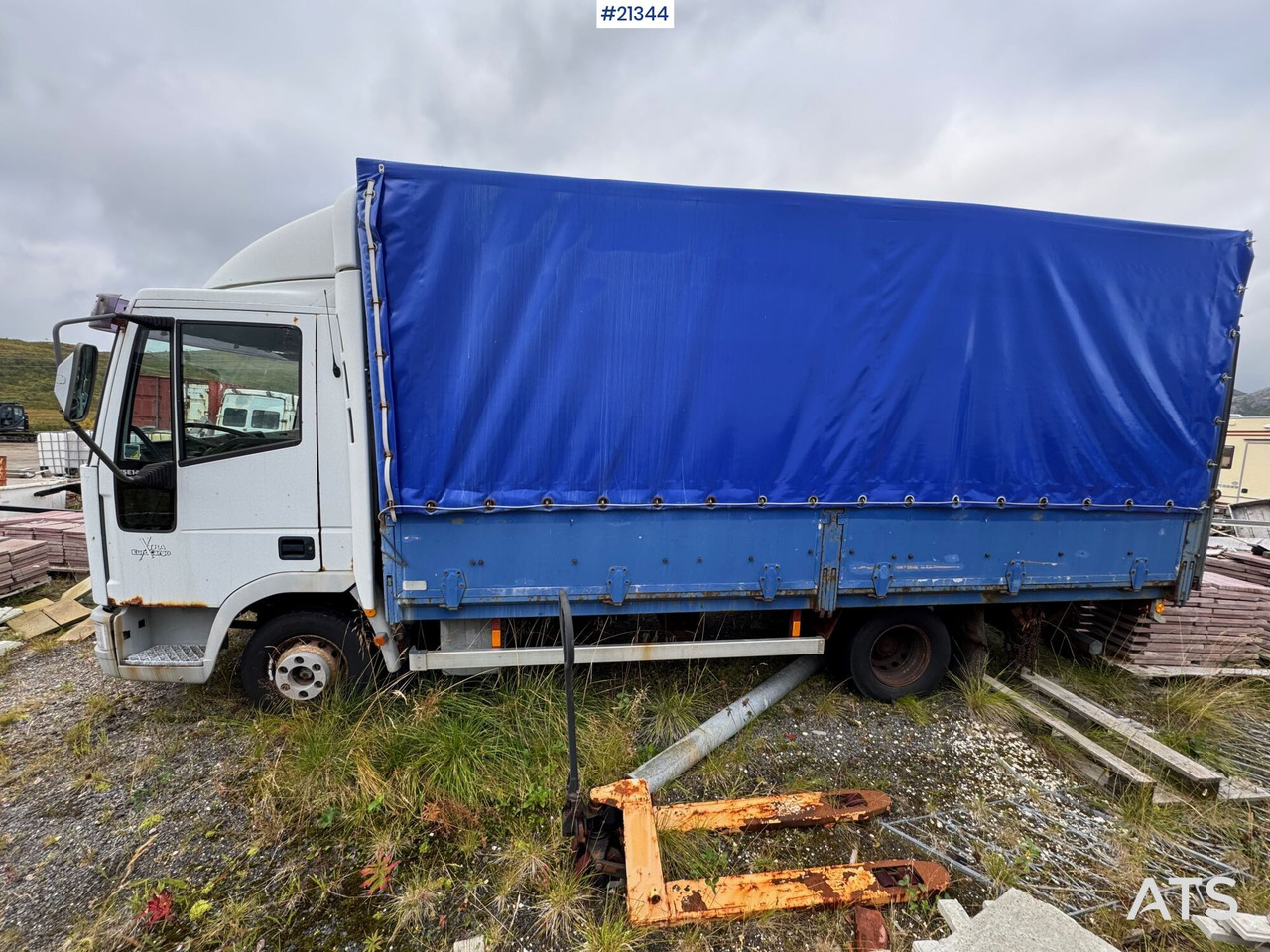 Iveco Eurocargo - Kamion s ceradom: slika Iveco Eurocargo - Kamion s ceradom Iveco Eurocargo - Kamion s ceradom: slika Iveco Eurocargo - Kamion s ceradom