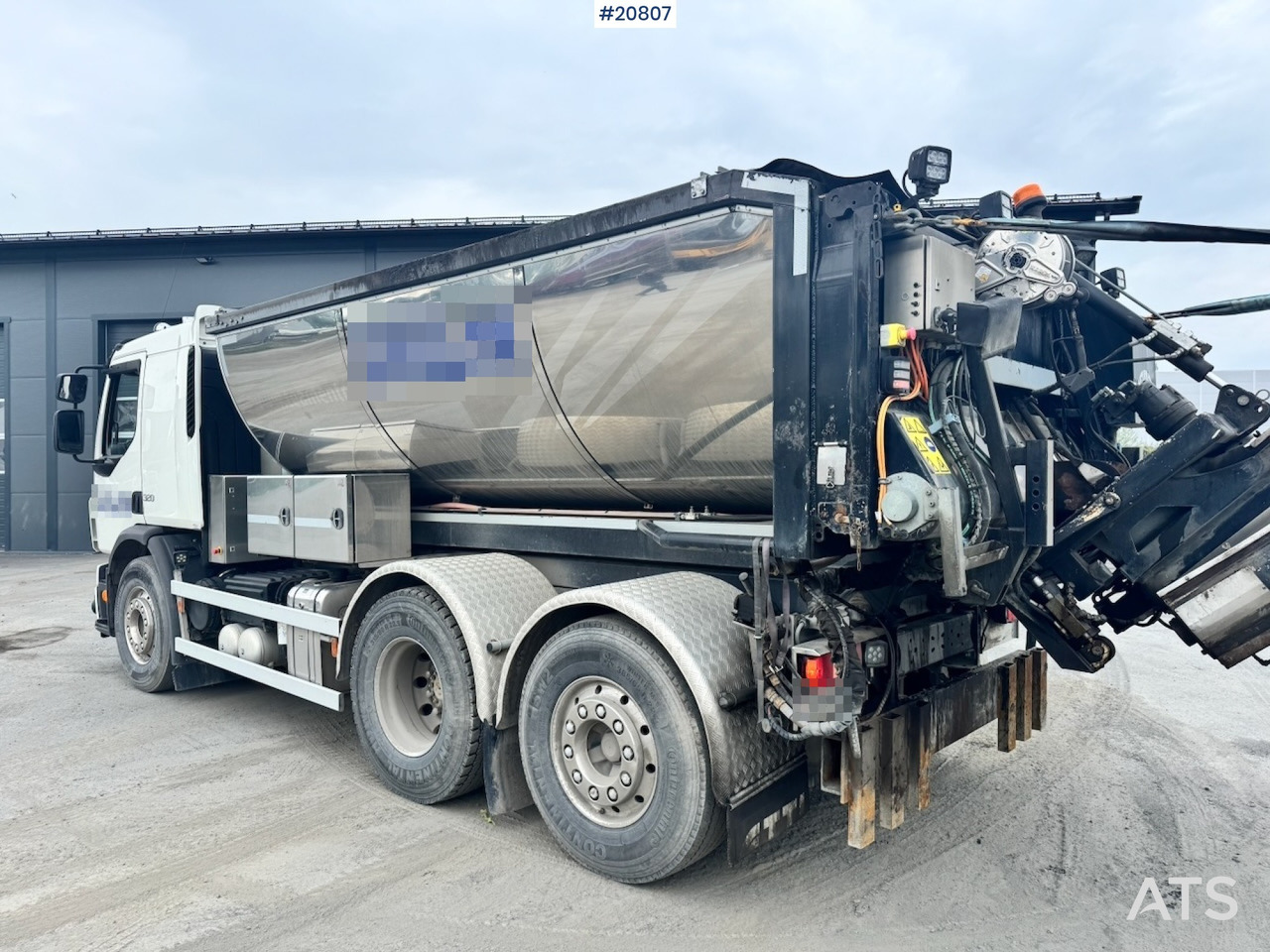 Volvo FE320 - Kamion, Stroj za asfaltiranje: slika Volvo FE320 - Kamion, Stroj za asfaltiranje Volvo FE320 - Kamion, Stroj za asfaltiranje: slika Volvo FE320 - Kamion, Stroj za asfaltiranje