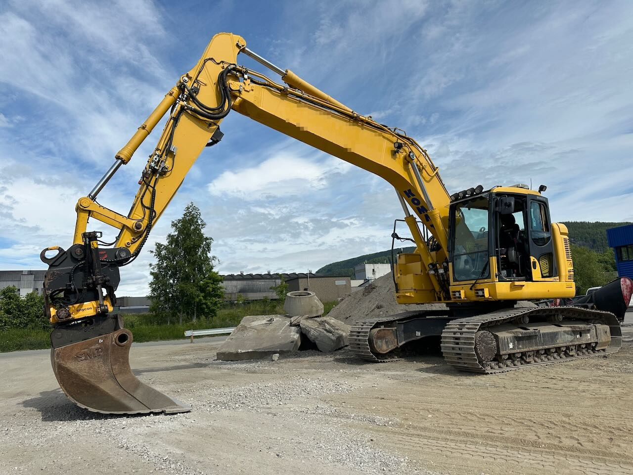 Komatsu PC228USLC-10 - Bager gusjeničar: slika Komatsu PC228USLC-10 - Bager gusjeničar Komatsu PC228USLC-10 - Bager gusjeničar: slika Komatsu PC228USLC-10 - Bager gusjeničar