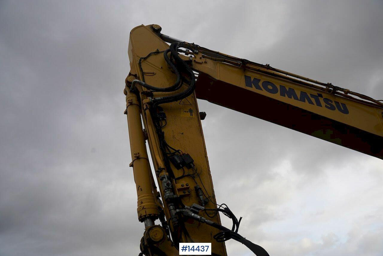 Bager Komatsu PC228USLC-10: slika Bager Komatsu PC228USLC-10