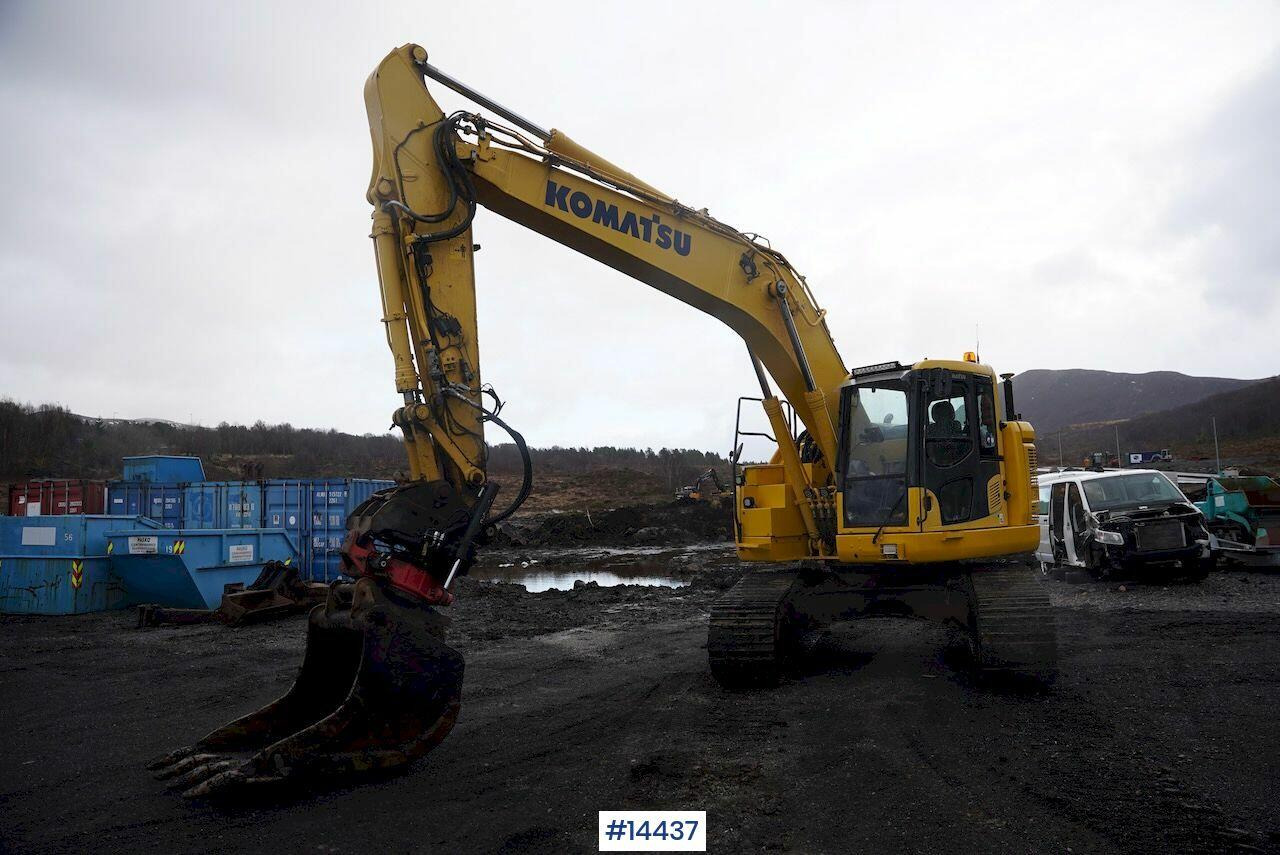 Bager Komatsu PC228USLC-10: slika Bager Komatsu PC228USLC-10