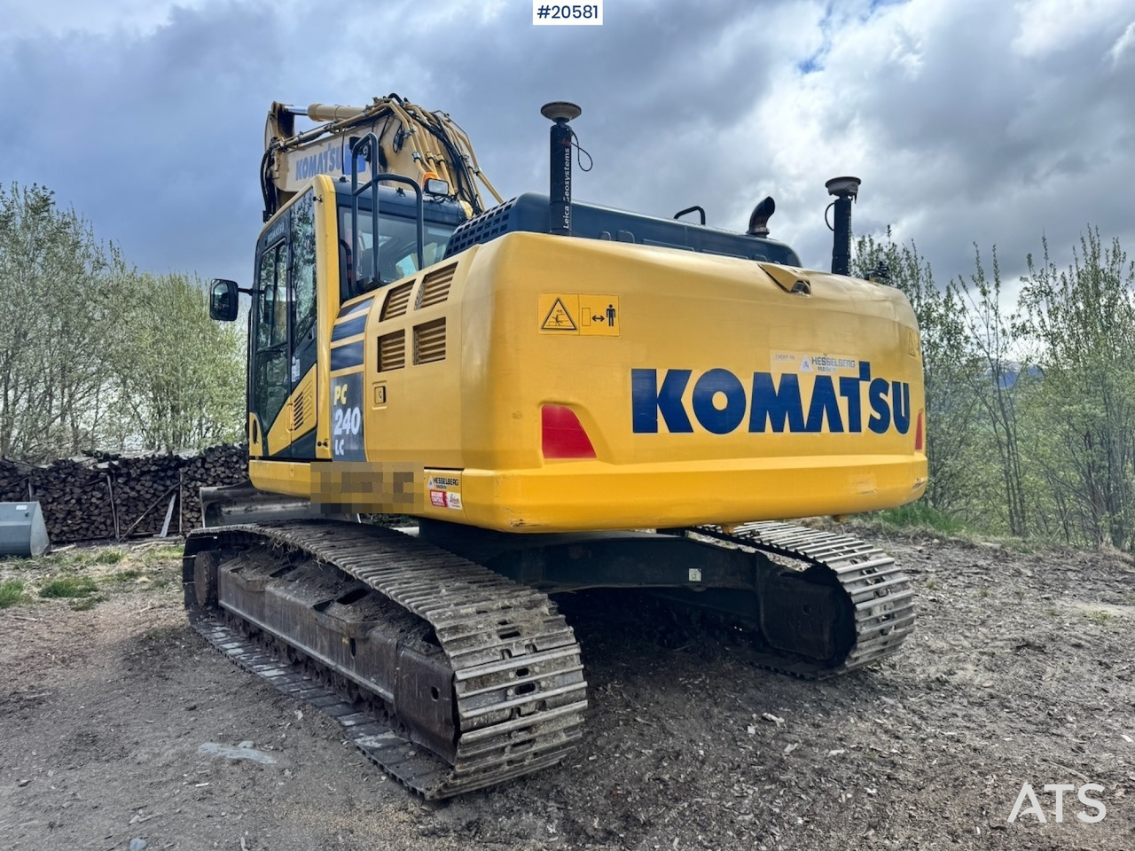 Komatsu PC240LC-10 - Bager: slika Komatsu PC240LC-10 - Bager Komatsu PC240LC-10 - Bager: slika Komatsu PC240LC-10 - Bager