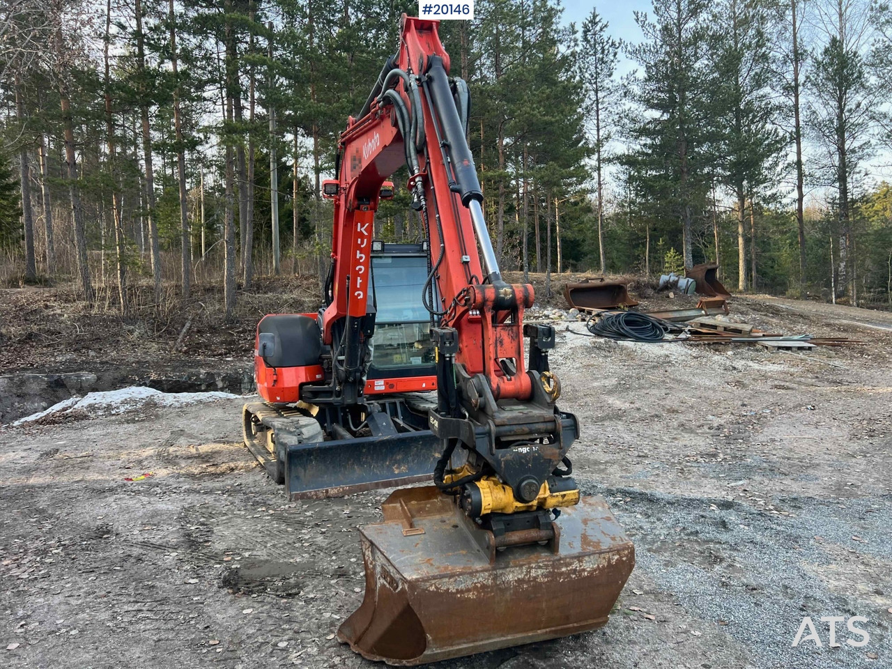 Bager Kubota KX080-4: slika Bager Kubota KX080-4