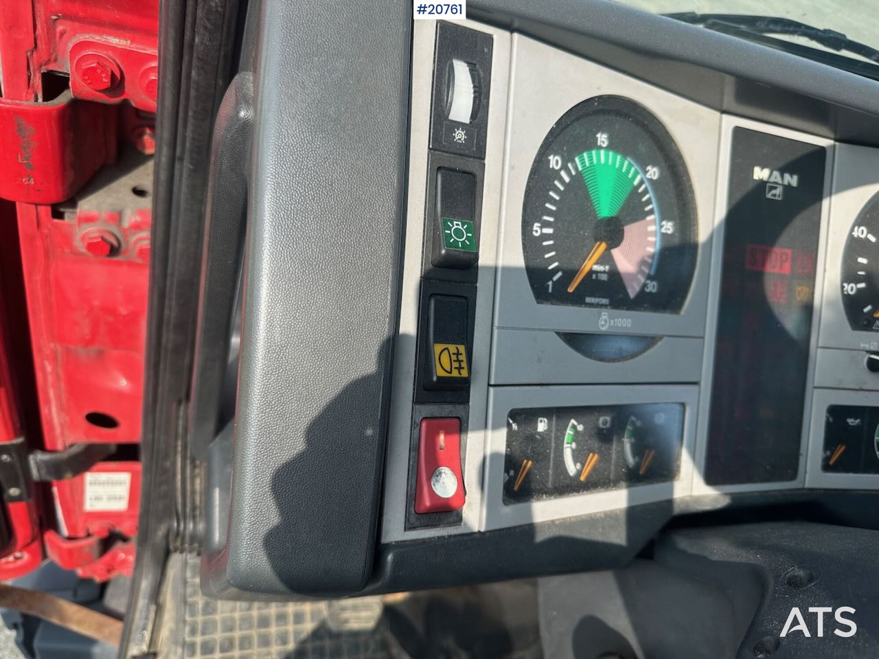 Kamion hladnjača MAN LE15.280: slika Kamion hladnjača MAN LE15.280