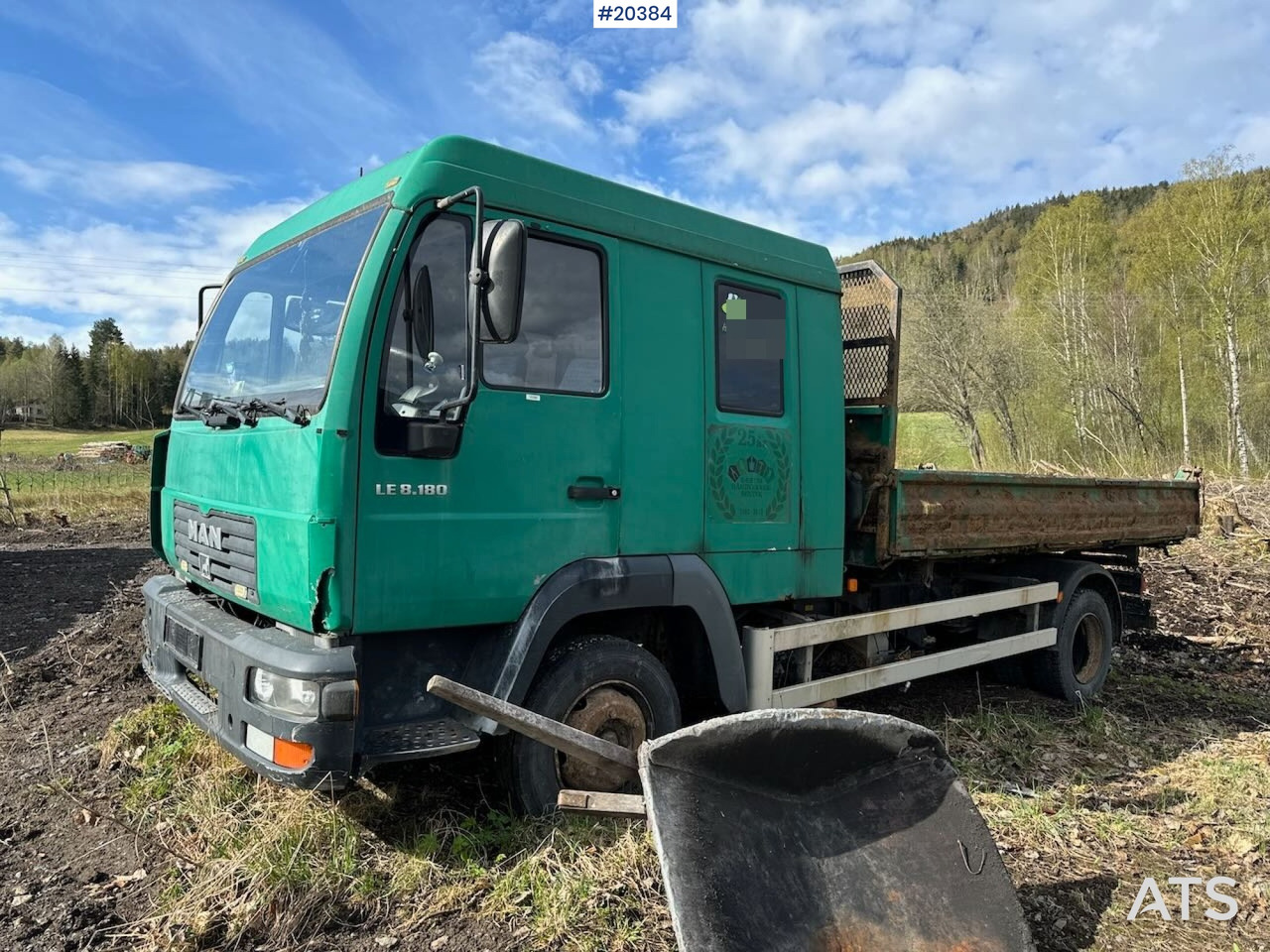 MAN LE8.180 - Kamion s otvorenim sandukom: slika MAN LE8.180 - Kamion s otvorenim sandukom MAN LE8.180 - Kamion s otvorenim sandukom: slika MAN LE8.180 - Kamion s otvorenim sandukom