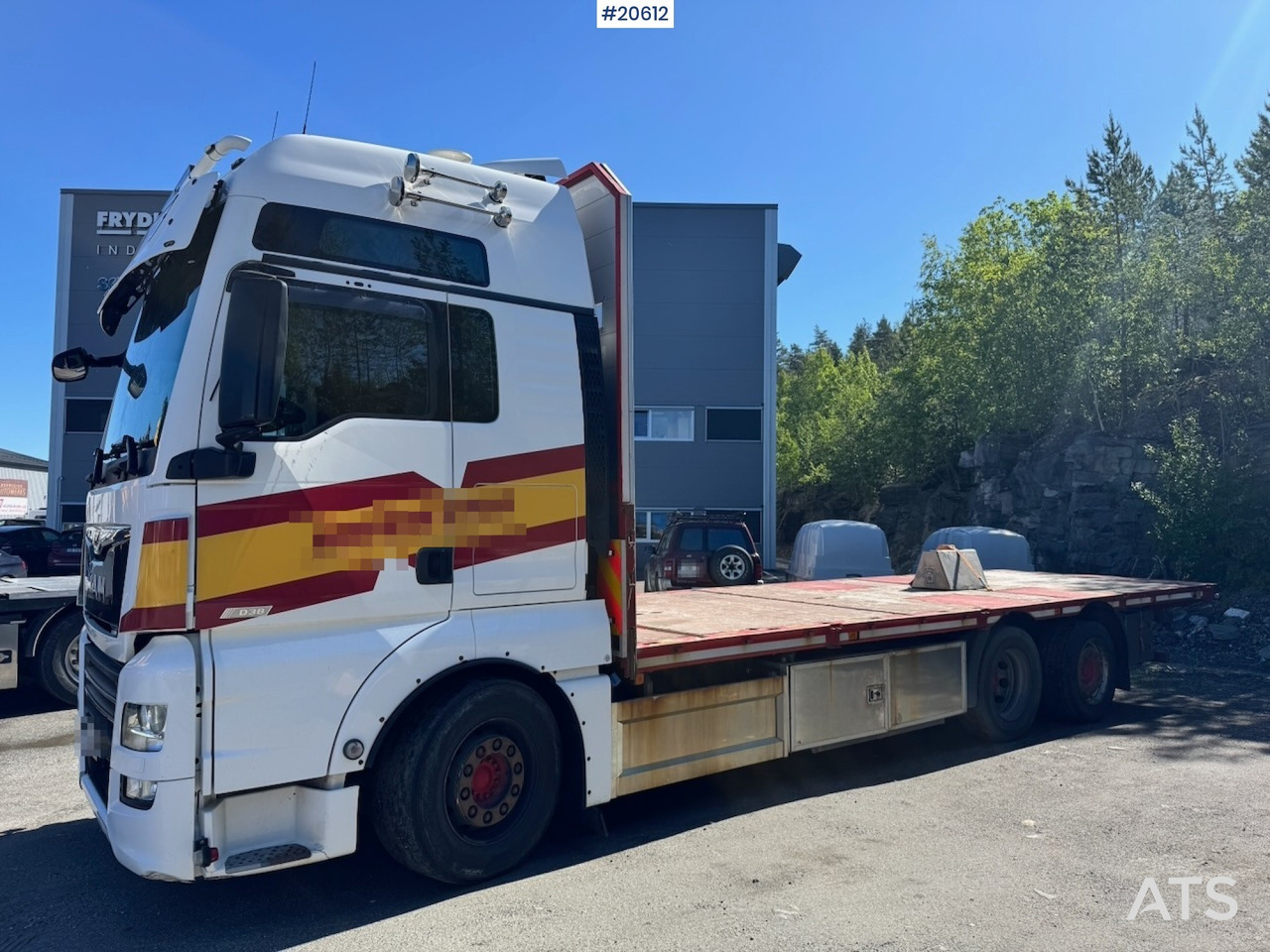 MAN TGX 580 - Kamion s otvorenim sandukom: slika MAN TGX 580 - Kamion s otvorenim sandukom MAN TGX 580 - Kamion s otvorenim sandukom: slika MAN TGX 580 - Kamion s otvorenim sandukom