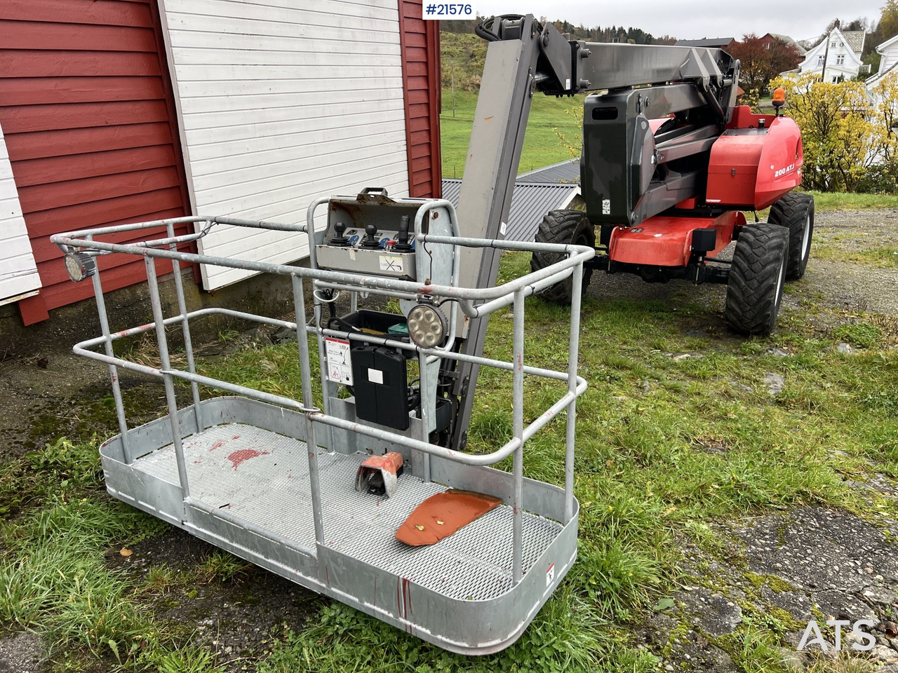 Manitou 200 ATJ Teleskoplift - Zglobni krak: slika Manitou 200 ATJ Teleskoplift - Zglobni krak Manitou 200 ATJ Teleskoplift - Zglobni krak: slika Manitou 200 ATJ Teleskoplift - Zglobni krak