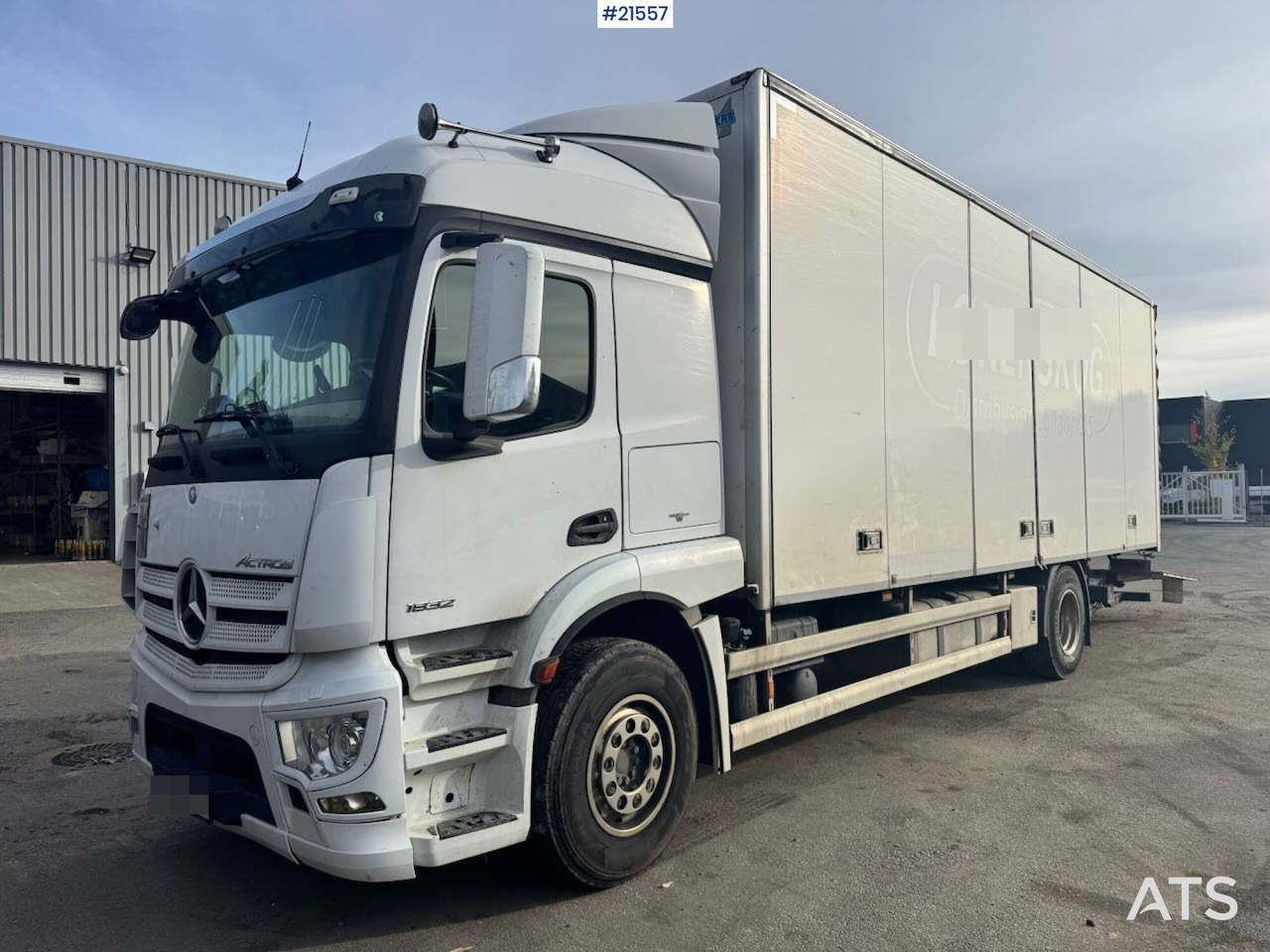 Mercedes Actros 1832 - Kamion sandučar: slika Mercedes Actros 1832 - Kamion sandučar Mercedes Actros 1832 - Kamion sandučar: slika Mercedes Actros 1832 - Kamion sandučar